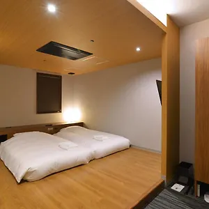  Hotel Gardens Japon